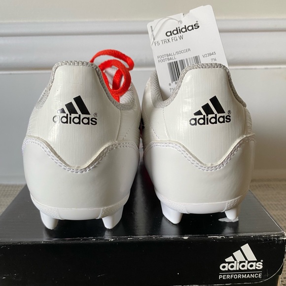 Adidas Cleats (W 9) - Picture 4 of 6